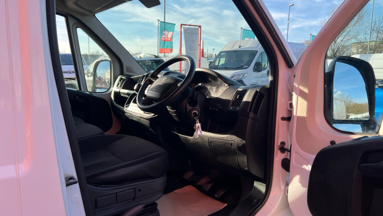 Peugeot Boxer 335 L3 Diesel 2.2 BlueHDi H2 Professional Premium+ Van 140ps